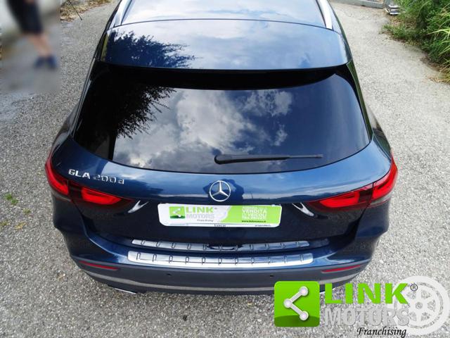 MERCEDES-BENZ GLA 200 usata, con Portellone posteriore elettrico