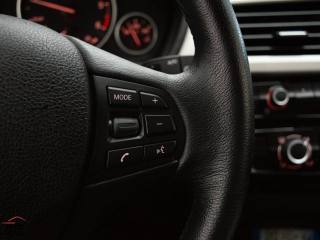 BMW 320 usata, con Sensori di parcheggio posteriori