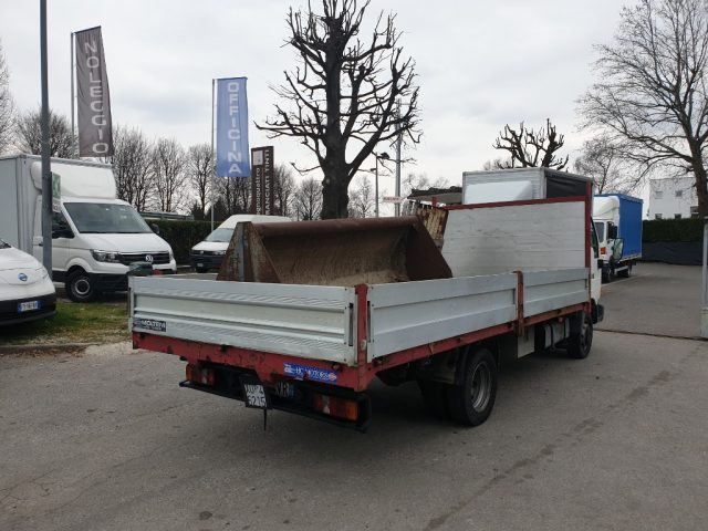 NISSAN Cabstar usata 3