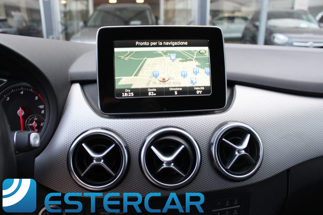 MERCEDES-BENZ B 200 usata, con Climatizzatore