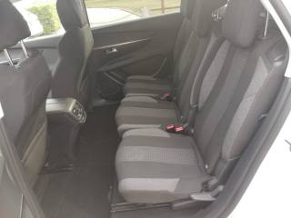 PEUGEOT 5008 usata, con Climatizzatore