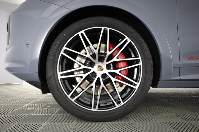PORSCHE Cayenne usata 15