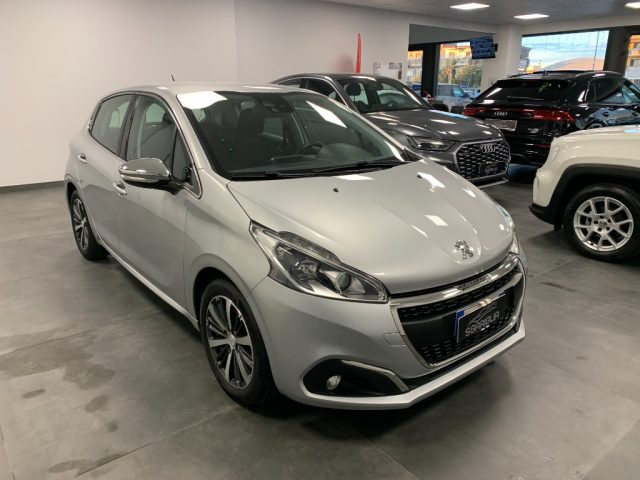PEUGEOT 208 usata, con Vivavoce