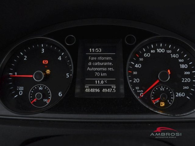 VOLKSWAGEN Passat usata 12