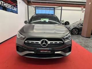 MERCEDES-BENZ GLA 200 usata, con Airbag