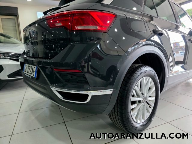 VOLKSWAGEN T-Roc usata, con Specchietti laterali elettrici