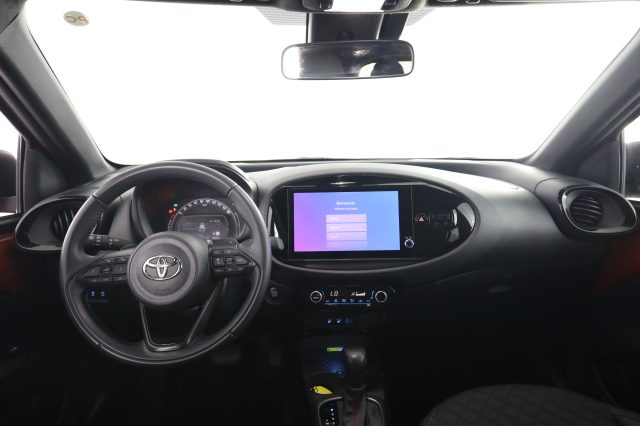 TOYOTA Aygo X usata 3