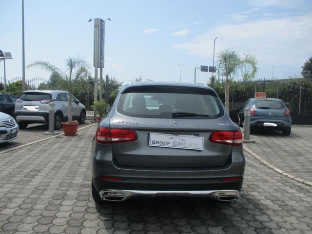 MERCEDES-BENZ GLC 220 usata, con Chiusura centralizzata