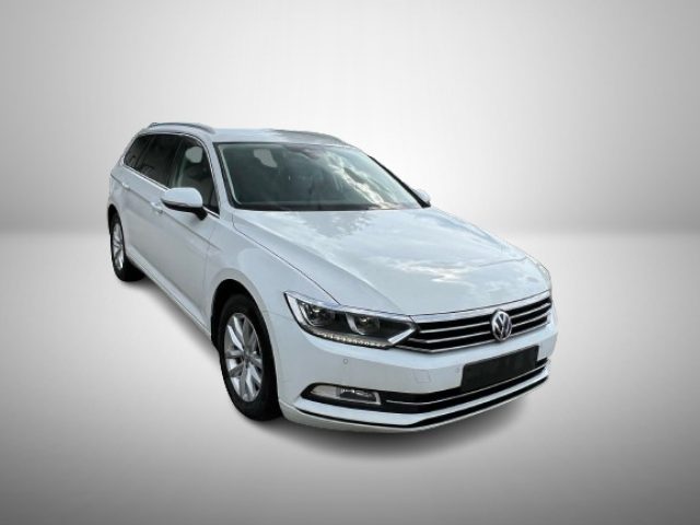 VOLKSWAGEN Passat usata, con ABS