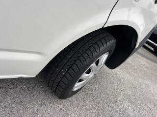 VOLKSWAGEN Caravelle usata, con Lettore CD