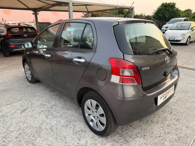 TOYOTA Yaris usata, con Airbag Passeggero