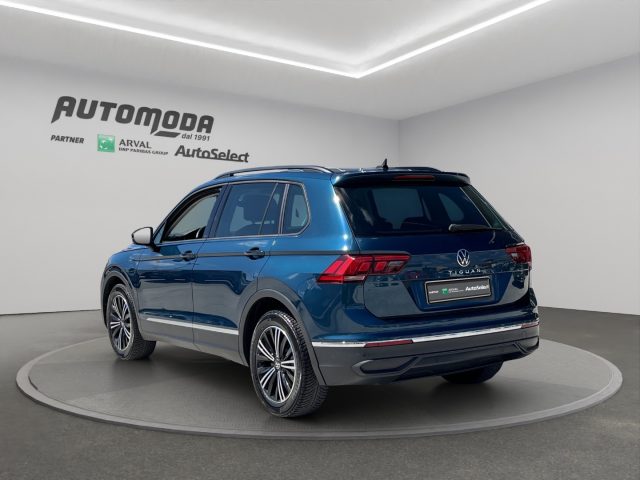 VOLKSWAGEN Tiguan usata, con Cerchi in lega