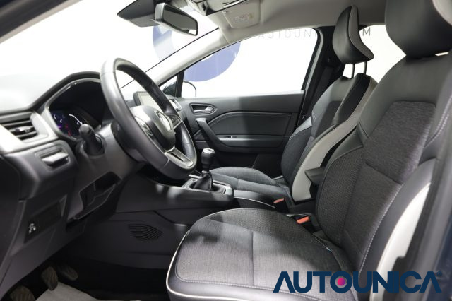 RENAULT Captur usata, con Touch screen