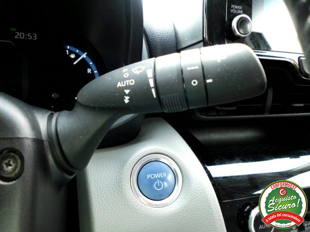 TOYOTA Yaris Cross usata, con Bracciolo