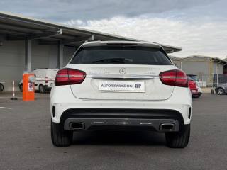 MERCEDES-BENZ GLA 200 usata, con Chiusura centralizzata