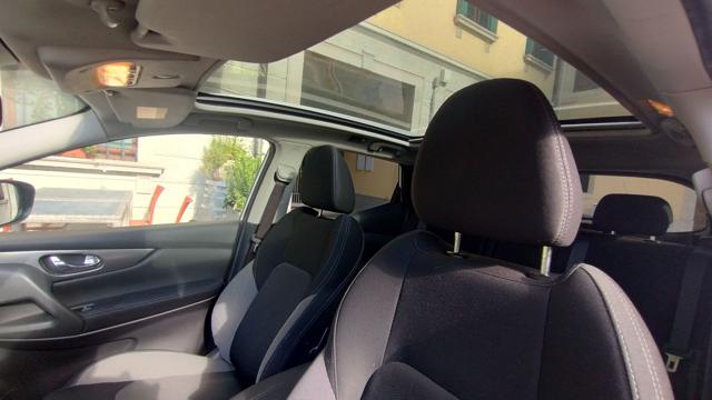 NISSAN Qashqai usata, con Sistema di navigazione