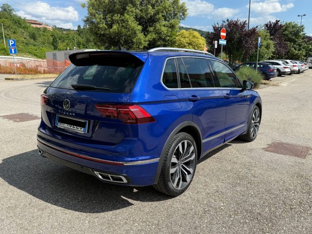 VOLKSWAGEN Tiguan usata, con Autoradio