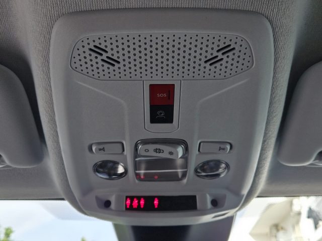 PEUGEOT 208 usata, con Volante multifunzione