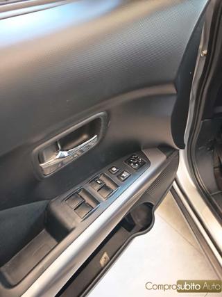MITSUBISHI Outlander usata, con ESP