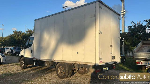 IVECO Daily usata 16