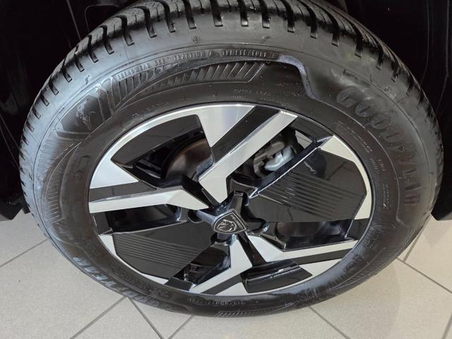 PEUGEOT 2008 usata, con Controllo automatico clima
