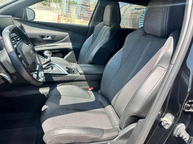 PEUGEOT 5008 usata, con Controllo trazione
