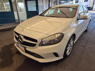 MERCEDES-BENZ A 160 d Automatic Business