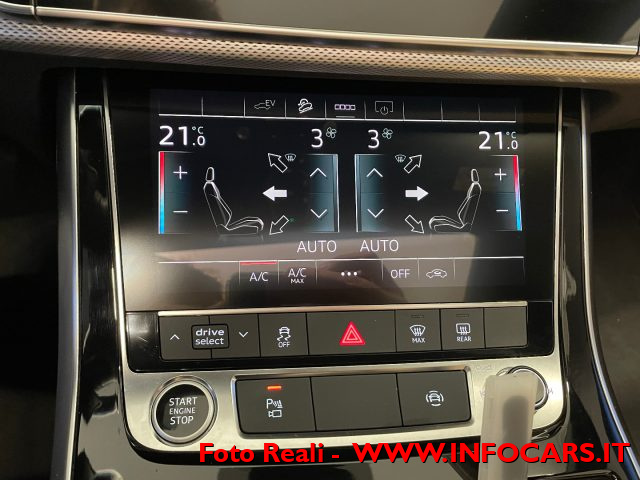 AUDI Q7 usata, con Park Distance Control