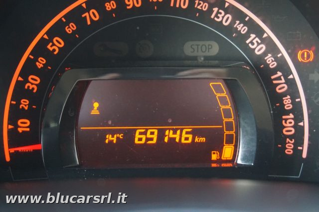 RENAULT Twingo usata 14