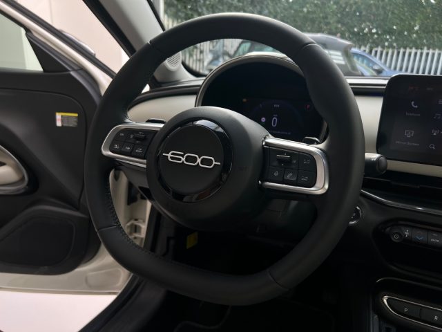FIAT 600 usata, con Climatizzatore automatico, 3 zone