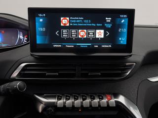 PEUGEOT 5008 usata, con Servosterzo