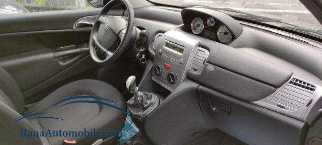 LANCIA Ypsilon usata, con Airbag