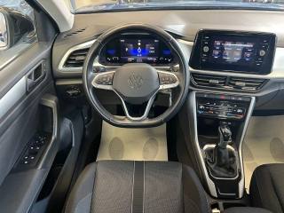 VOLKSWAGEN T-Roc usata, con Controllo automatico clima