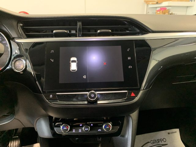 OPEL Corsa usata, con Touch screen