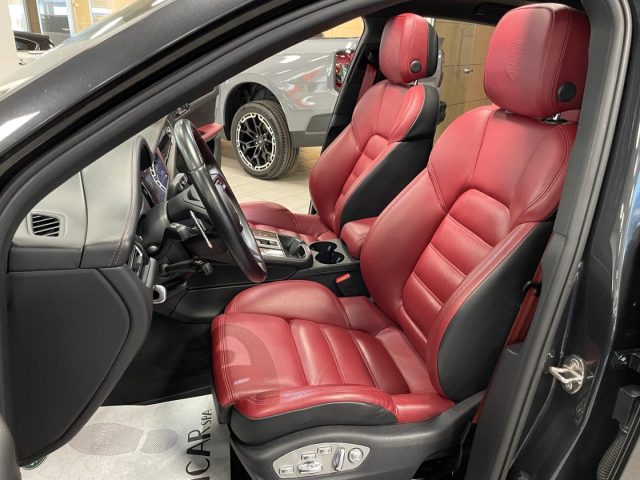 PORSCHE Macan usata, con Tettuccio apribile