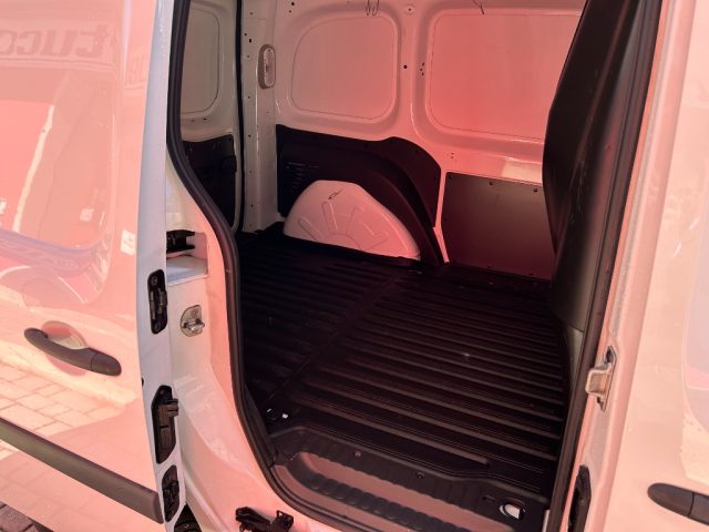 RENAULT Kangoo usata, con Servosterzo