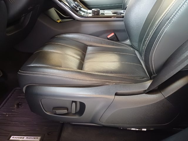 LAND ROVER Range Rover Velar usata, con Controllo vocale