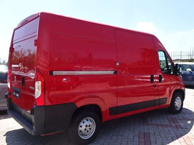 PEUGEOT Boxer usata, con Alzacristalli elettrici