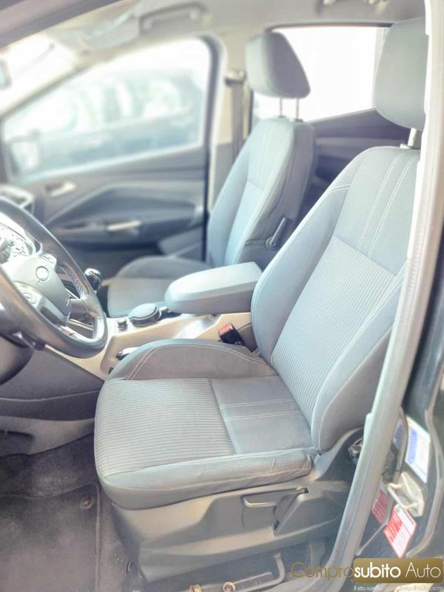 FORD C-Max usata, con Specchietti laterali elettrici