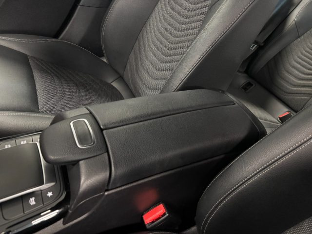 MERCEDES-BENZ A 180 usata, con Vivavoce