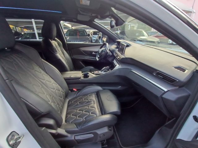 PEUGEOT 5008 usata, con Controllo automatico clima