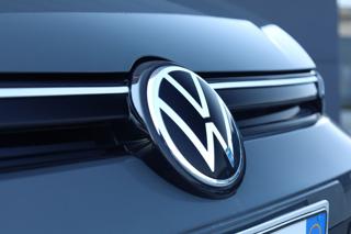 VOLKSWAGEN Golf usata, con Fari full-led
