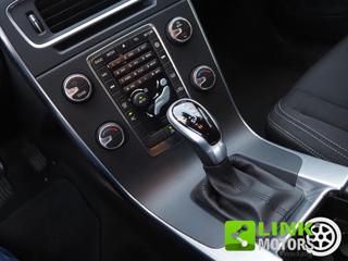 VOLVO V60 usata, con Specchietti laterali elettrici
