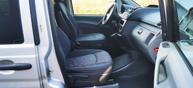 MERCEDES-BENZ Viano usata 21