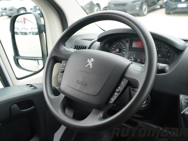 PEUGEOT Boxer usata 12