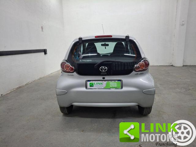 TOYOTA Aygo usata, con Isofix