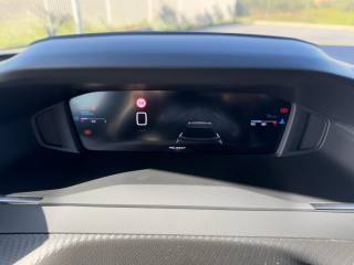 PEUGEOT 2008 usata, con Autoradio digitale
