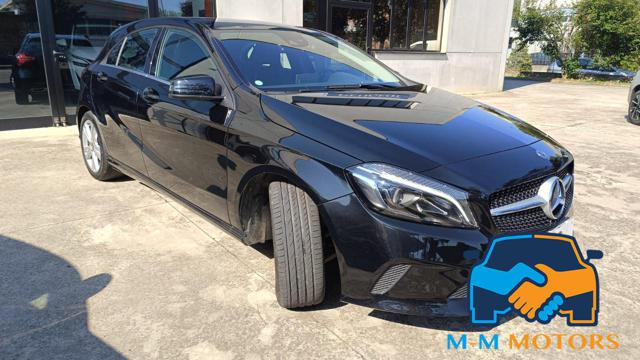 MERCEDES-BENZ A 180 usata, con Alzacristalli elettrici