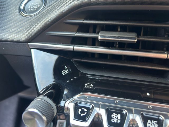 PEUGEOT 208 usata, con ESP
