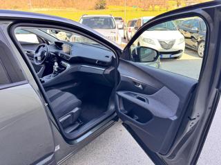 PEUGEOT 3008 usata, con Vetri oscurati